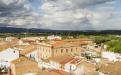 Vista de la Galera amb l'edifici de l'Ajuntament 